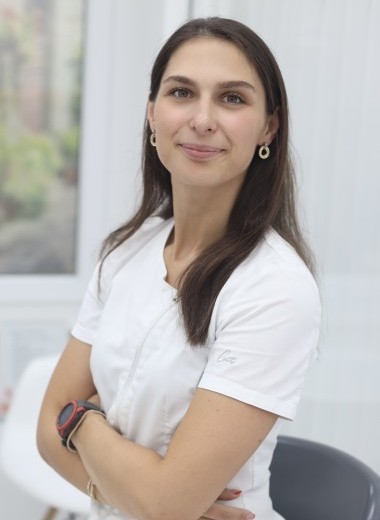 Dr Emina Čengić