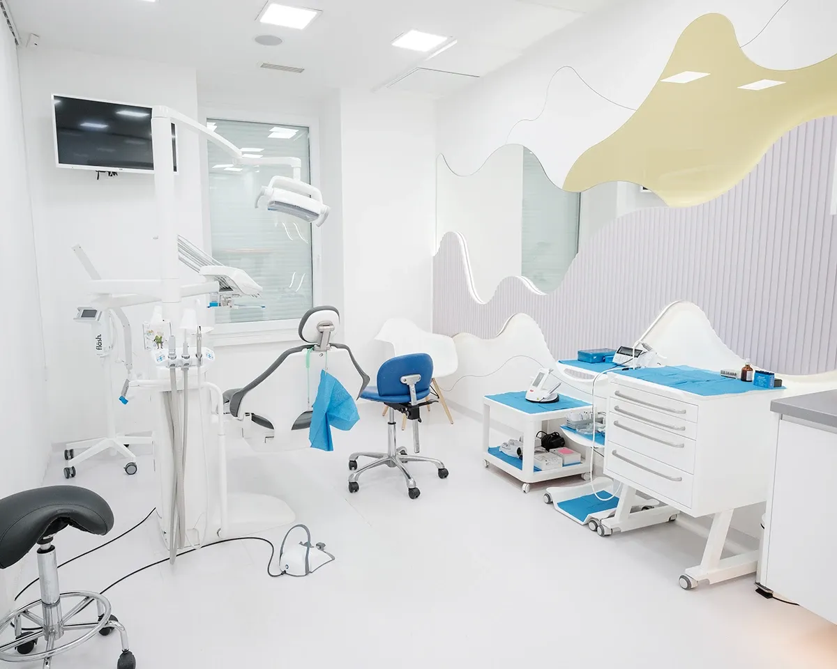 Dental clinic professional services and modern equipment
