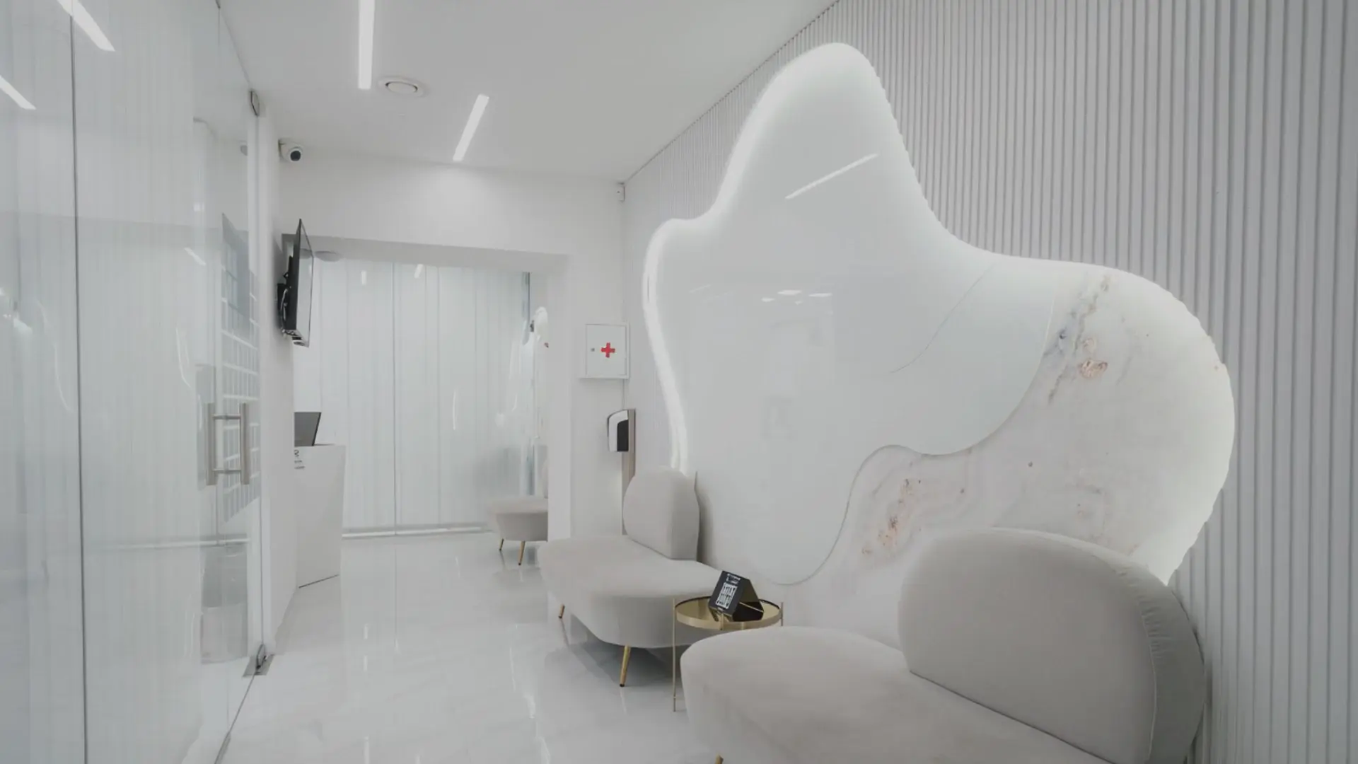 Saraj Dent tim – dr. Mersida Hrvat i stručni stomatolozi u Sarajevu